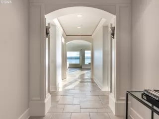 Photo #6: 23340546 Listing 