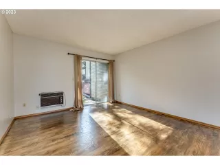 Photo #1: 23343465 Listing