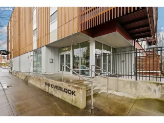 Photo #1: 23343973 Listing