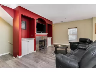 Photo #5: 23344963 Listing 