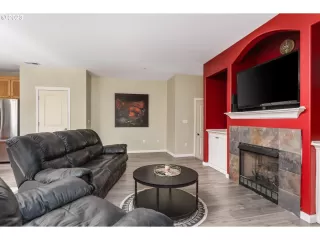 Photo #6: 23344963 Listing 