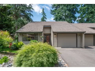 Photo #1: 23345035 Listing