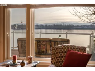 Photo #5: 23345486 Listing 