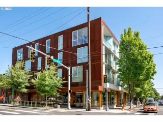 Photo #2: 23345791 Listing 