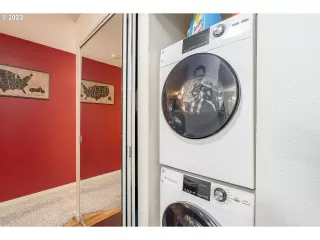 Photo #4: 23346094 Listing 