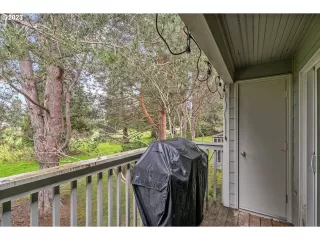 Photo #5: 23346094 Listing 