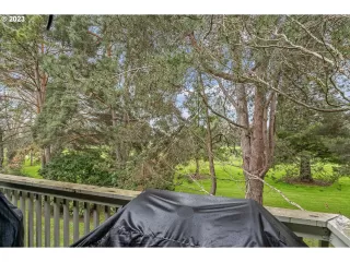 Photo #6: 23346094 Listing 