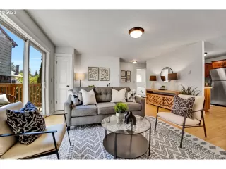 Photo #2: 23348335 Listing