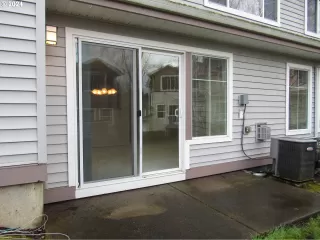 Photo #3: 23349294 Listing