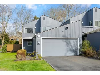 Photo #2: 23350743 Listing 