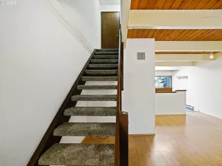 Photo #1: 23351288 Listing 