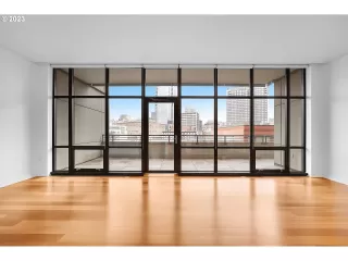 Photo #1: 23351378 Listing 