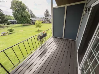 Photo #6: 23351393 Listing