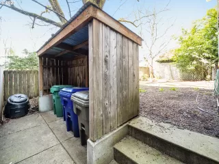 Photo #3: 23352399 Listing