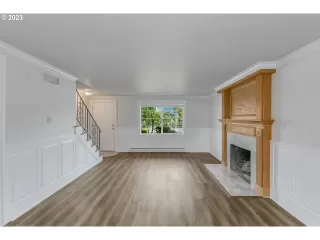 Photo #3: 23353289 Listing