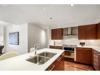 Photo #3: 23355917 Listing 