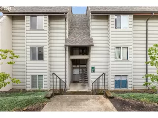 Photo #1: 23356358 Listing