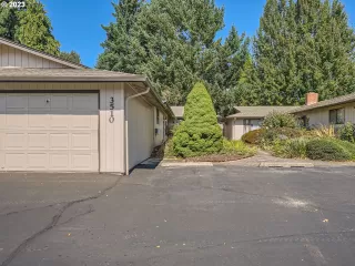 Photo #3: 23357291 Listing