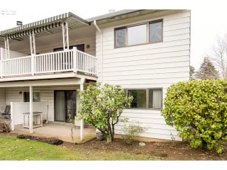 Photo #1: 23358247 Listing