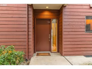 Photo #1: 23362903 Listing