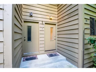 Photo #1: 23363251 Listing