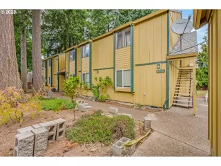 Photo #3: 23366988 Listing 