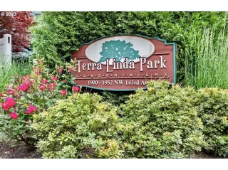 Photo #2: 23367338 Listing 