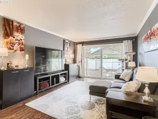 Photo #5: 23367338 Listing 