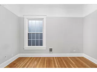 Photo #3: 23370708 Listing 