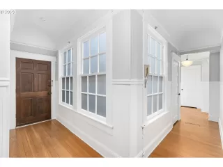 Photo #5: 23370708 Listing 