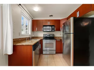 Photo #6: 23371756 Listing 