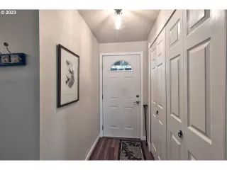 Photo #4: 23373728 Listing 