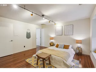 Photo #5: 23374555 Listing 