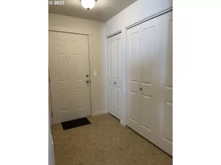 Photo #1: 23374993 Listing