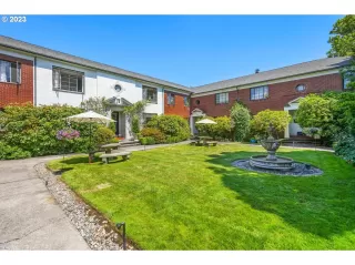 Photo #2: 23378002 Listing 