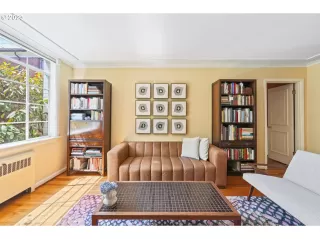 Photo #4: 23378002 Listing 