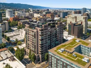 Photo #4: 23378935 Listing 