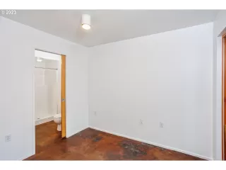 Photo #1: 23379226 Listing