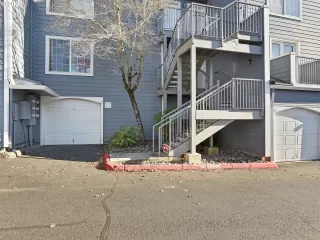 Photo #3: 23381943 Listing 