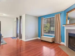 Photo #4: 23381943 Listing 