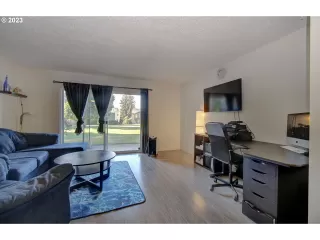 Photo #1: 23382186 Listing