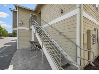 Photo #1: 23383770 Listing 