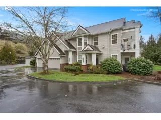 Photo #2: 23383811 Listing 