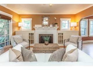 Photo #4: 23384536 Listing 