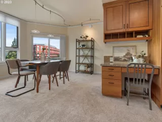 Photo #2: 23385355 Listing