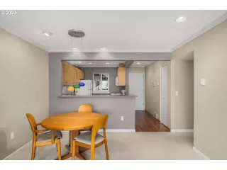 Photo #1: 23388393 Listing 