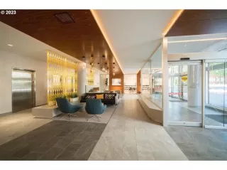 Photo #4: 23391191 Listing 