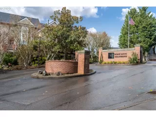 Photo #3: 23391615 Listing