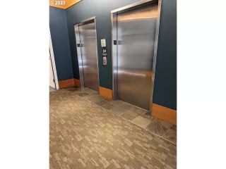 Photo #2: 23391831 Listing