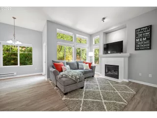 Photo #3: 23392689 Listing 